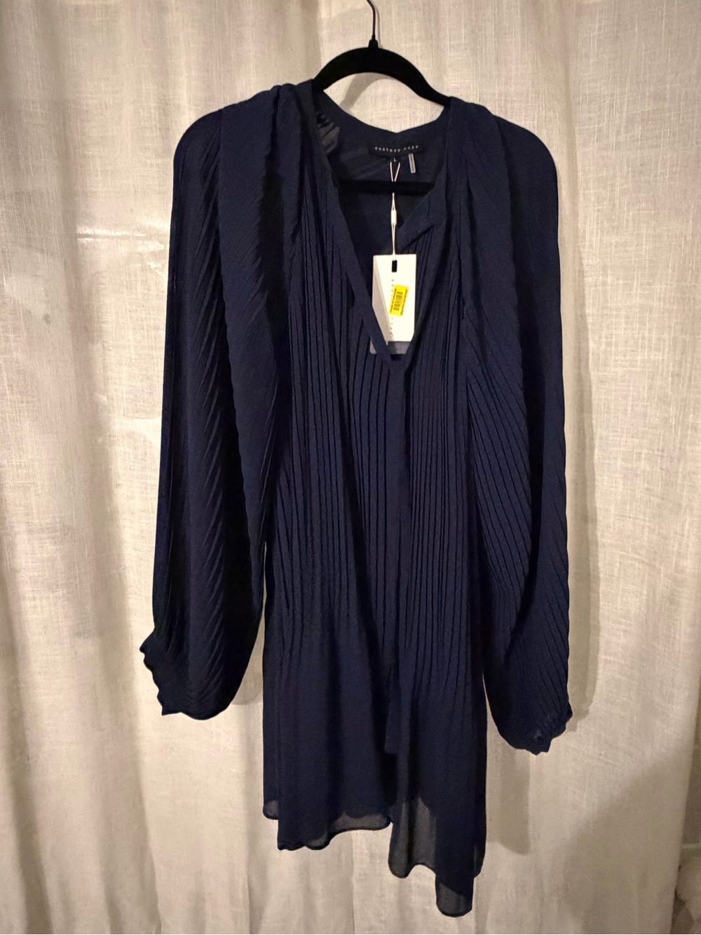 Endless Rose Navy Pleated V-Neck Long Sleeve Tunic